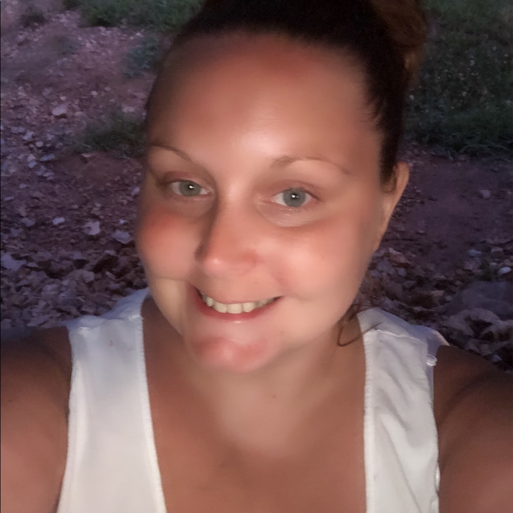 Meet your Posher, Nichole